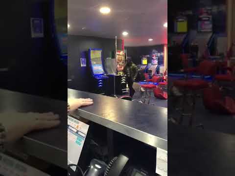 BET FRED BOOKIES MAN GO CRAZY AFTER LOSING 10 SLOTS NOT ON GAMSTOP